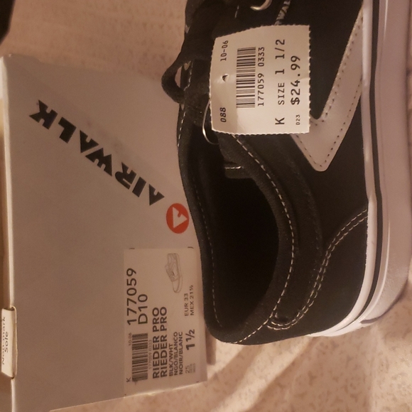 Airwalk Rieder Pro low top sneakers Sz. 1.5 - Picture 6 of 6